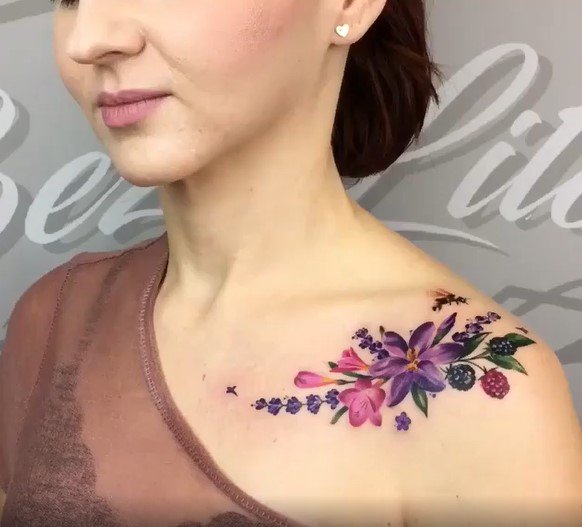 women's animated tattoo