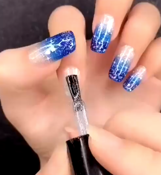 women's sexy blue nail