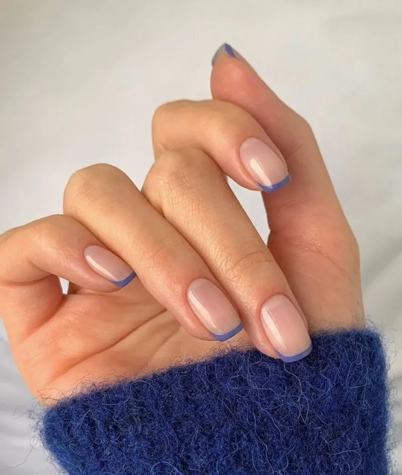 micro french nail designs