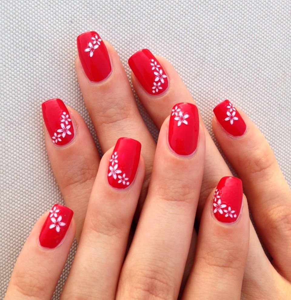 women's red and white nails