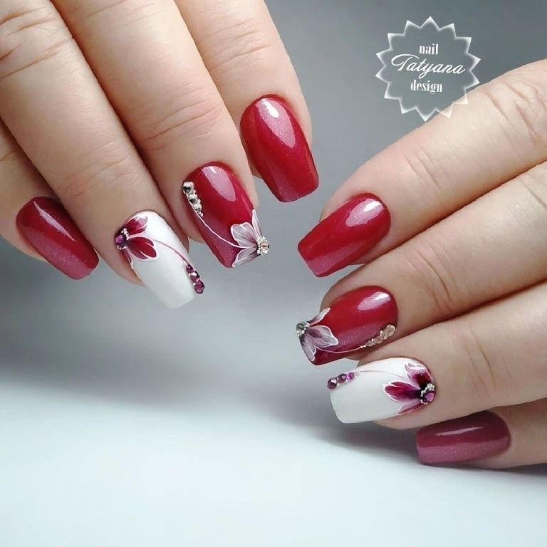 women's red and white nails