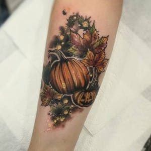 sexy-fall-tattoos--coming