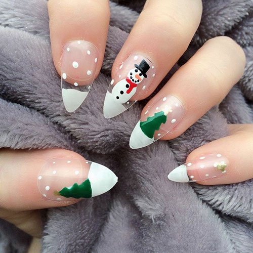 womens-christmas-nails